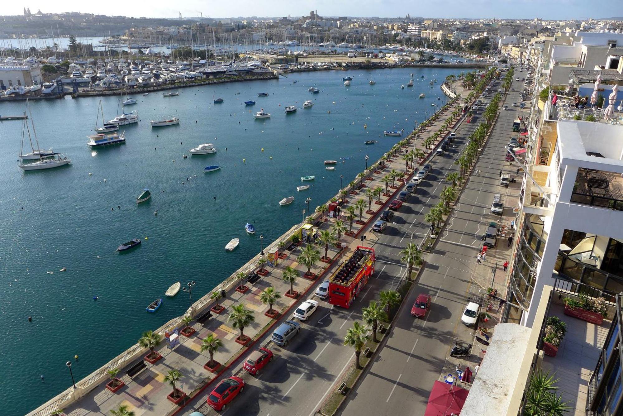 Cosy Modern In Il-gzira *